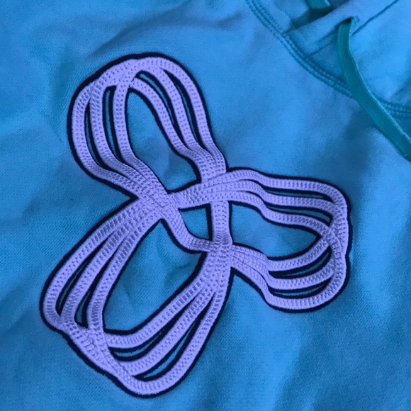 TNA hoodie - Picture 2 of 4